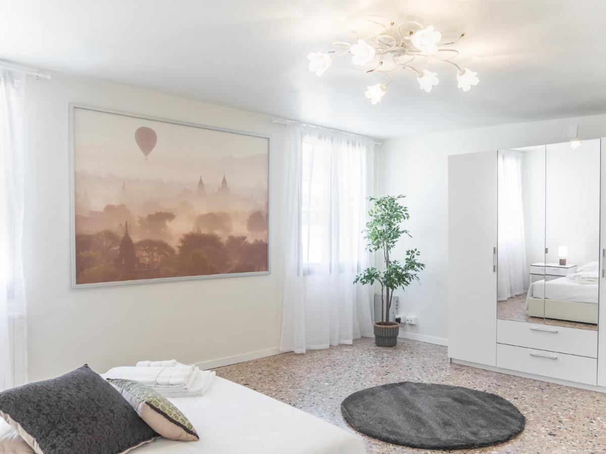 Penthouse Dream Apartments By Wonderful Italy Veneza Exterior foto